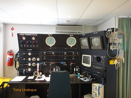 Control panel for the hyperbaric chamber